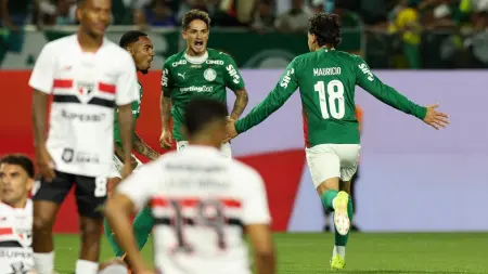 Palmeiras 2x1 São Paulo - Classificação para a final do Paulistão 2026 Placar da vitória do Palmeiras por 2 a 1 sobre o São Paulo e destaque para Mauricio, o melhor em campo na semifinal do Paulistão 2026.