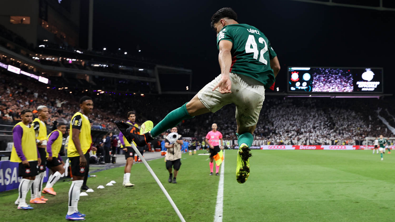 Vitória no Derby: Corinthians 0x1 Palmeiras - Paulistão 2026 Placar da vitória do Palmeiras por 1 a 0 no Derby contra o Corinthians e a indicação de G. Gómez como melhor em campo no Paulistão 2026.
